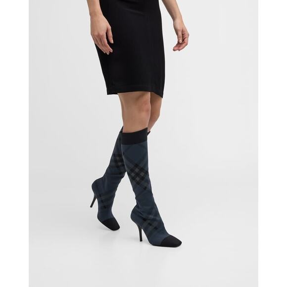 $1000 BURBERRY DOLMAN NAVY GRAY KNITTED CHECK KNEE HIGH HEEL SOCK BOOTS 37 - Picture 3 of 15